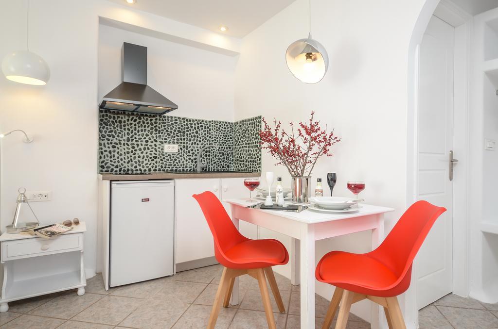 Naxos Evilion Luxury Apartments & Suites Naxos City Стая снимка