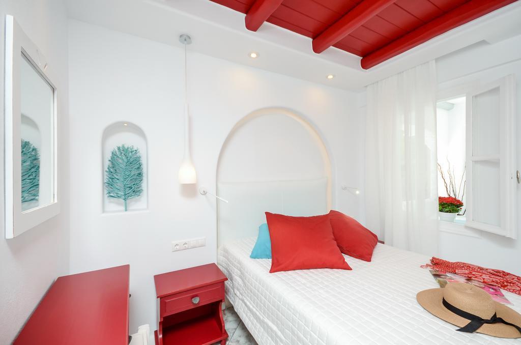 Naxos Evilion Luxury Apartments & Suites Naxos City Стая снимка