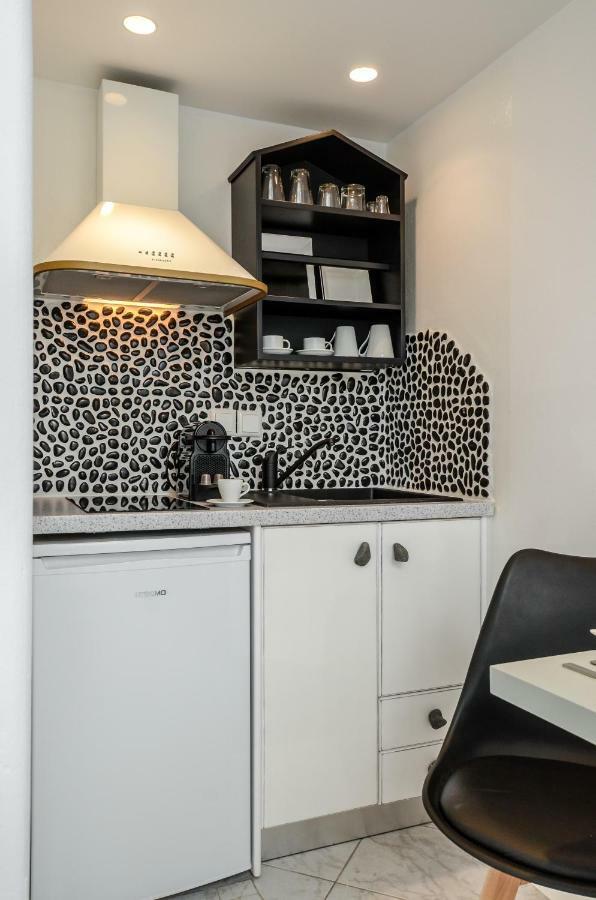 Naxos Evilion Luxury Apartments & Suites Naxos City Екстериор снимка