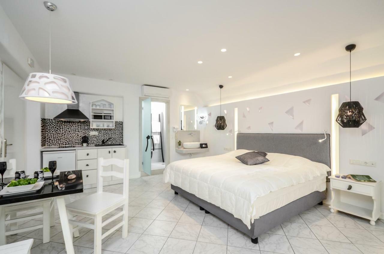 Naxos Evilion Luxury Apartments & Suites Naxos City Екстериор снимка